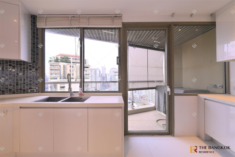 Condominio de 3 dormitorios en Bangkok, Tailandia № 201975 - foto 6