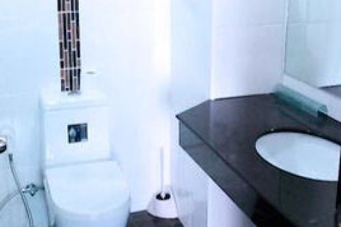 Condominio de 1 dormitorio en Pattaya, Tailandia № 204076 - foto 4