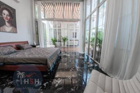 Chalet de 3 dormitorios en Ko Samui, Tailandia № 180246 - foto 14