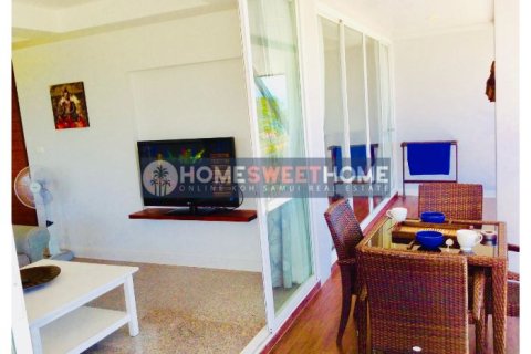 Condo in Ko Samui, Thailand, 1 bedroom  № 180243 - photo 17