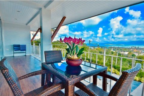 Condo in Ko Samui, Thailand, 1 bedroom  № 180243 - photo 2