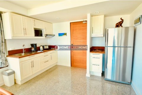 Condo in Ko Samui, Thailand, 1 bedroom  № 180243 - photo 15