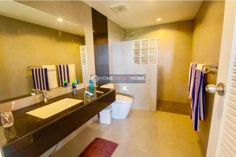 Condo in Ko Samui, Thailand, 1 bedroom  № 180243 - photo 20