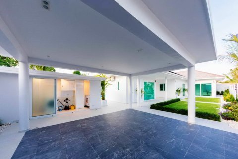 Casa de 3 dormitorios en Hua Hin, Tailandia № 66460 - foto 6