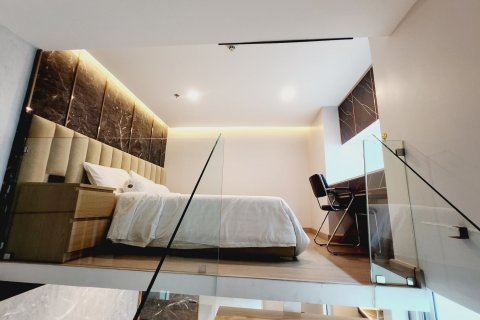 Condo in Bangkok, Thailand, 4 bedrooms  № 156320 - photo 10