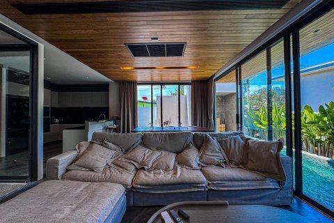 Chalet de 3 dormitorios en Phuket, Tailandia № 170658 - foto 27