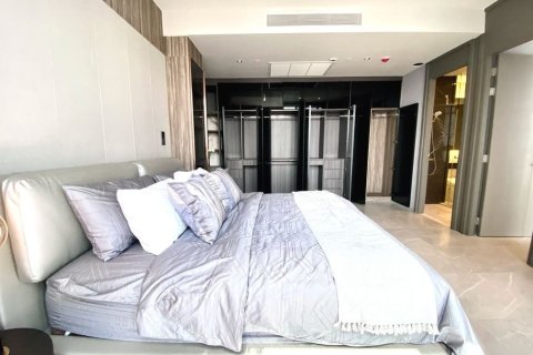 Eigentumswohnung in Watthana, Bangkok, Thailand, 3 Schlafzimmer № 170656 - Foto 14