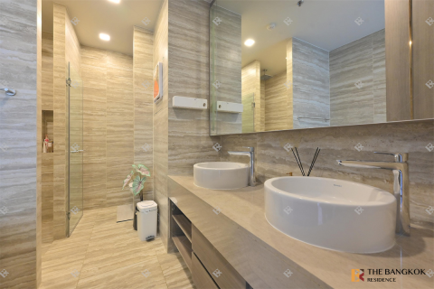 Condominio de 3 dormitorios en Bangkok, Tailandia № 202355 - foto 4