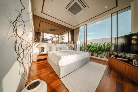 Chalet de 3 dormitorios en Bang Tao, Tailandia № 71552 - foto 7