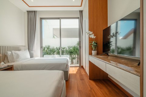 Chalet de 3 dormitorios en Bang Tao, Tailandia № 71552 - foto 22