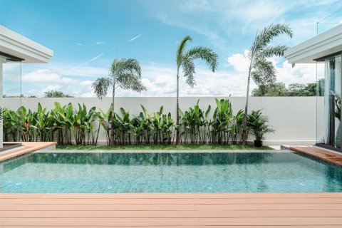Chalet de 3 dormitorios en Bang Tao, Tailandia № 71552 - foto 28
