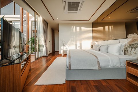 Chalet de 3 dormitorios en Bang Tao, Tailandia № 71552 - foto 10