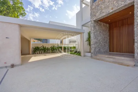 Chalet de 3 dormitorios en Layan Beach, Tailandia № 190612 - foto 24