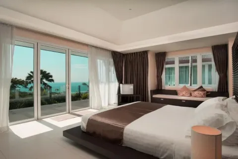 Chalet de 5 dormitorios en Phuket, Tailandia № 190610 - foto 12
