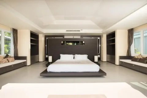 Chalet de 5 dormitorios en Phuket, Tailandia № 190610 - foto 11