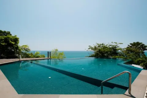 Chalet de 5 dormitorios en Phuket, Tailandia № 190610 - foto 14
