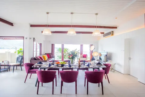 Chalet de 6 dormitorios en Kamala, Tailandia № 190611 - foto 13