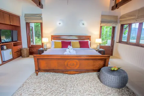 Chalet de 6 dormitorios en Kamala, Tailandia № 190611 - foto 21