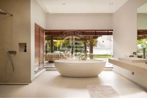 Chalet de 5 dormitorios en Pa Klok, Tailandia № 190613 - foto 14