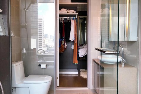 Condominio de 1 dormitorio en Bangkok, Tailandia № 66127 - foto 11