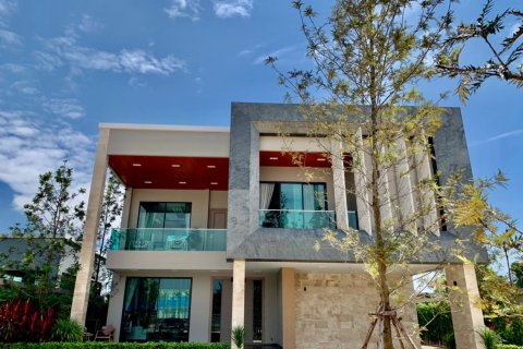 Casa de 3 dormitorios en Thailand, Tailandia № 157589