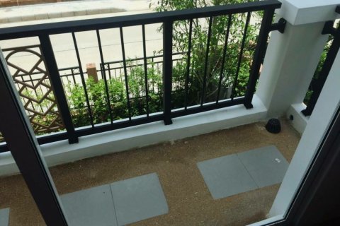 Casa de 3 dormitorios en Pattaya, Tailandia № 157594 - foto 5