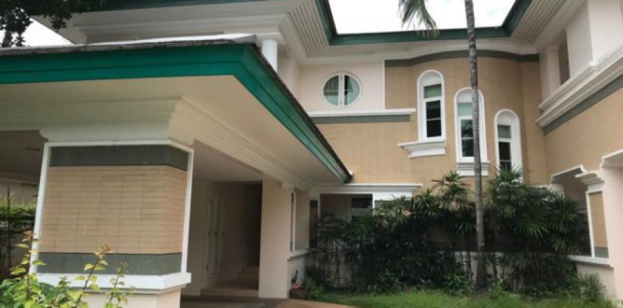 Casa de 5 dormitorios en Bangkok, Tailandia № 202711