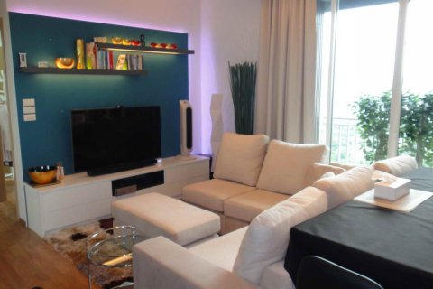 Condo in Bangkok, Thailand, 2 bedrooms  № 143186