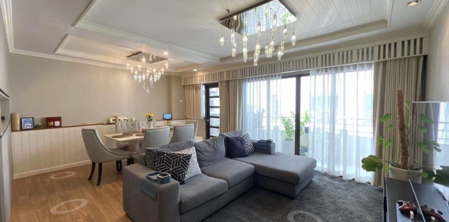 Condominio de 3 dormitorios en Bangkok, Tailandia № 143181