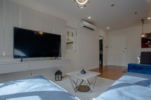 Condominio de 1 dormitorio en Bangkok, Tailandia № 143187 - foto 2