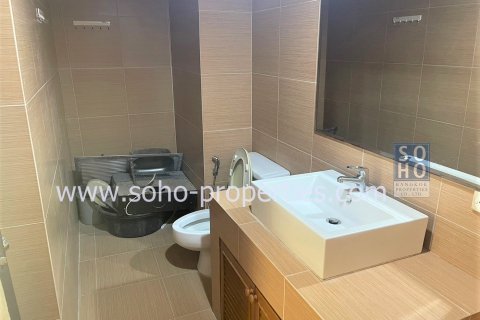 Condominio de 1 dormitorio en Bangkok, Tailandia № 143183 - foto 5