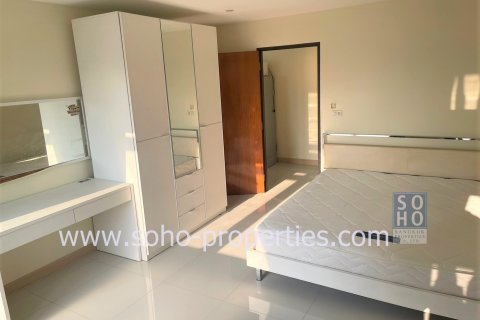 Condominio de 1 dormitorio en Bangkok, Tailandia № 143183 - foto 3