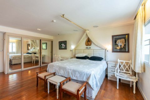 Eigentumswohnung in Cha-am, Thailand, 3 Schlafzimmer  № 141181 - Foto 14