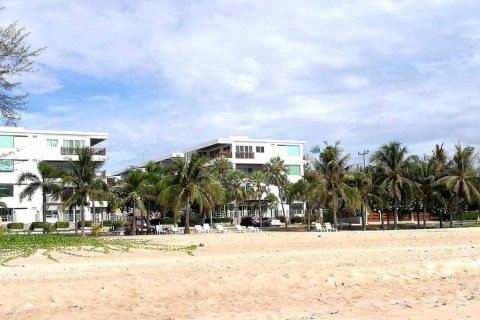 Eigentumswohnung in Cha-am, Thailand, 3 Schlafzimmer  № 141181 - Foto 2