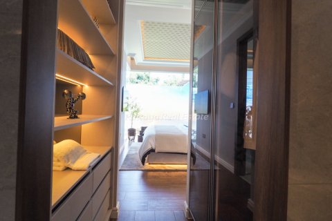 Condominio de 1 dormitorio en Bang Lamung, Tailandia № 157411 - foto 12