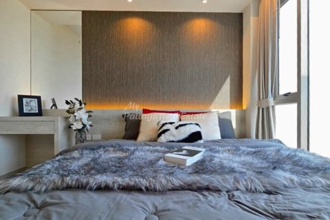 Condominio de 1 dormitorio en Bang Lamung, Tailandia № 157412 - foto 10