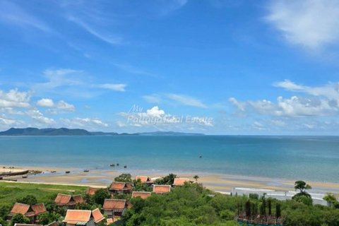 Condominio de 1 dormitorio en Bang Lamung, Tailandia № 157412 - foto 11