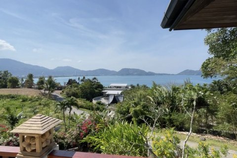 Chalet de 4 dormitorios en Kathu, Tailandia № 141204 - foto 16