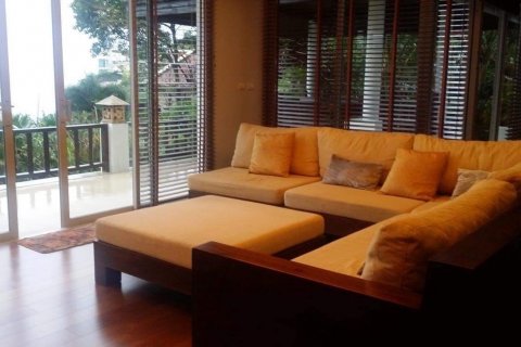 Chalet de 4 dormitorios en Kathu, Tailandia № 141204 - foto 10