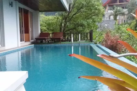 Chalet de 4 dormitorios en Kathu, Tailandia № 141204 - foto 12