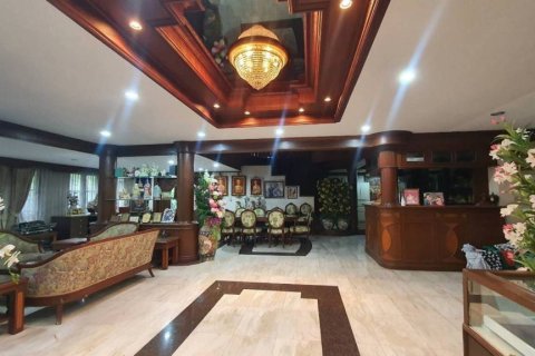 Casa de 7 dormitorios en Bangkok, Tailandia № 172708 - foto 4