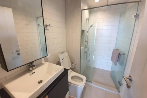 Condominio de 2 dormitorios en Chatuchak, Bangkok, Tailandia № 172704 - foto 7