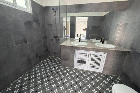Villa in Pattaya, Thailand 6 Schlafzimmer № 162905 - Foto 13