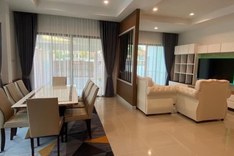 Haus in Pattaya, Thailand 3 Schlafzimmer № 157789 - Foto 3
