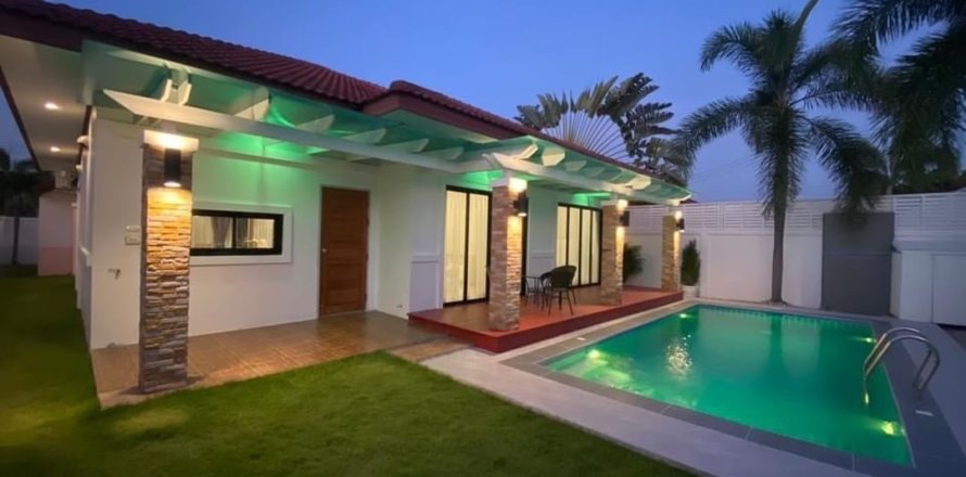 Haus in Pattaya, Thailand 3 Schlafzimmer № 157789
