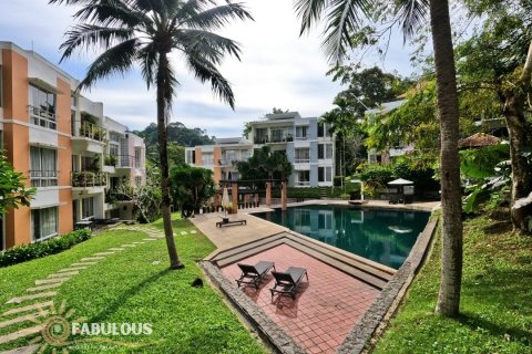 Condo in Kamala, Thailand, 3 bedrooms № 179457