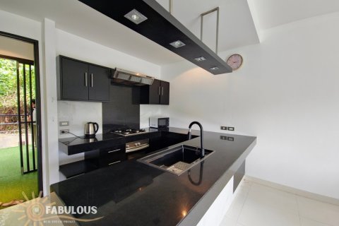 Condo in Kamala, Thailand, 3 bedrooms  № 179457 - photo 5