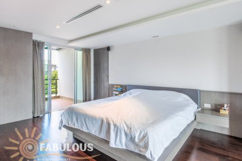 Townhouse in Phuket, Thailand 5 bedrooms № 179458 - photo 15