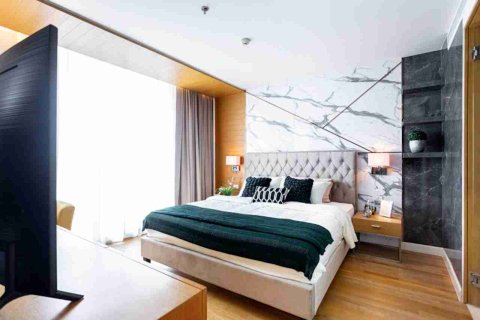 Condominio de 1 dormitorio en Thonburi, Bangkok, Tailandia № 183351 - foto 6