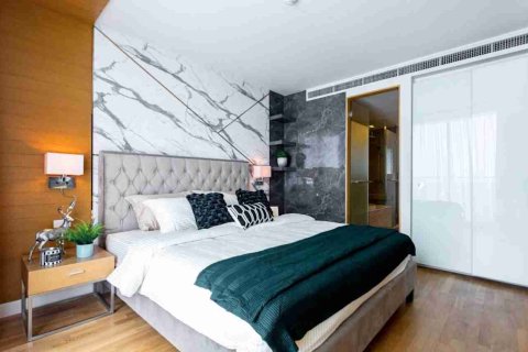 Condominio de 1 dormitorio en Thonburi, Bangkok, Tailandia № 183351 - foto 11